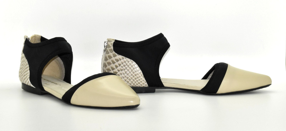 A8 Auth UNITED NUDE D Orsay Two Tone Beige & Black Pointed Toe Lo Flats Size 39